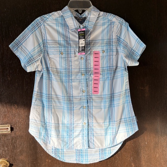 Eddie Bauer short sleeve blue plaid adventure shirt. NWT - Picture 2 of 6